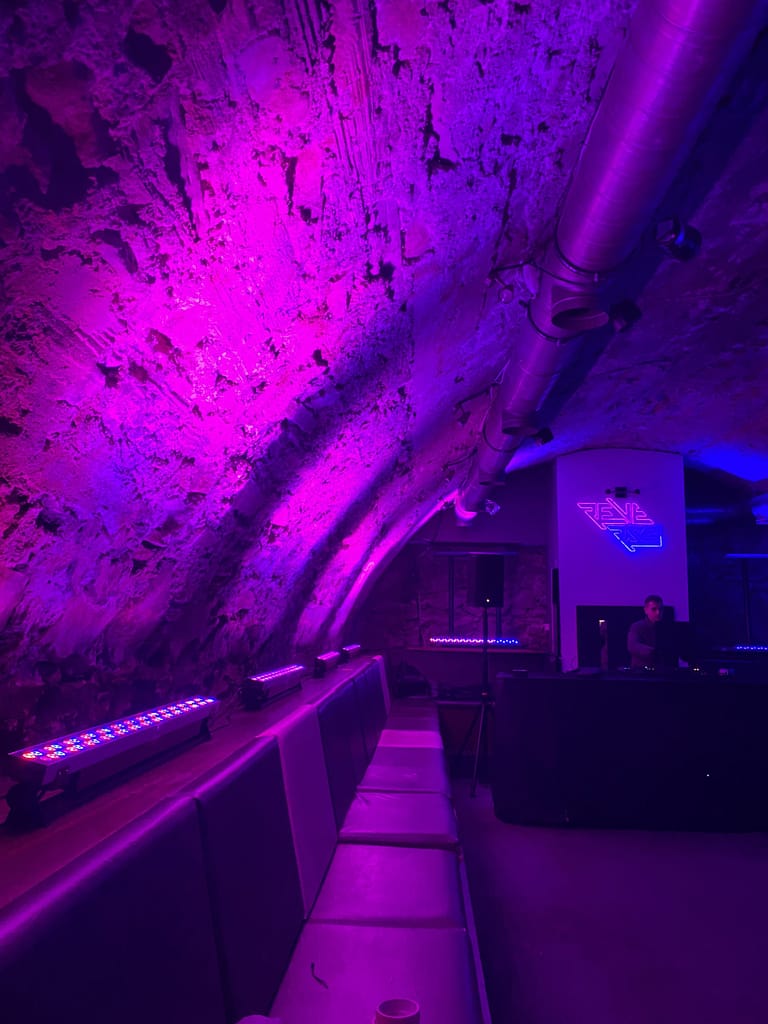 Osvetlenie priestorov na Slovensku